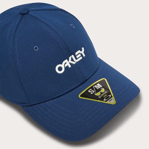 Oakley - 6 Panel Stretch Metallic baseball sapka